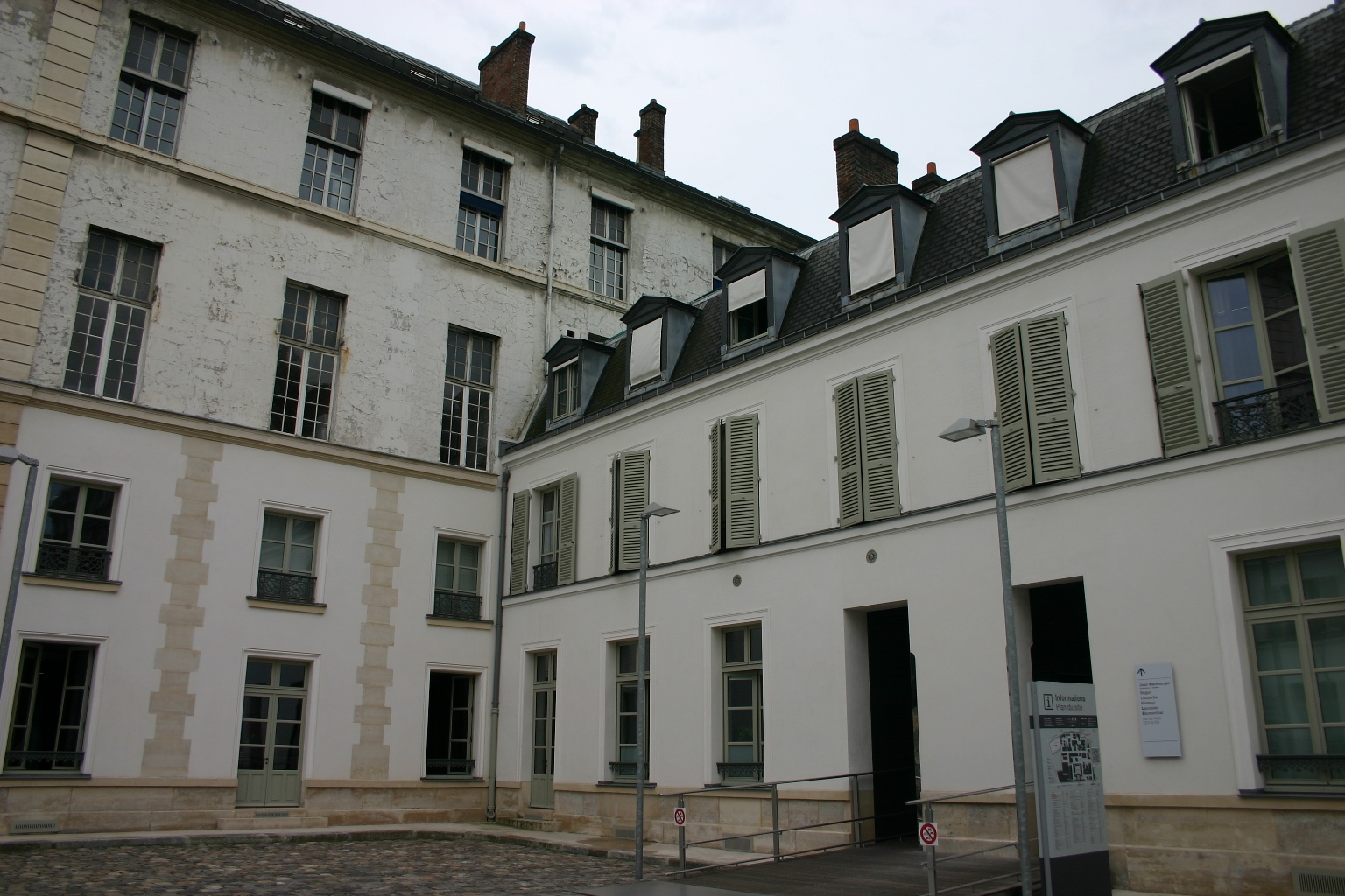 Hôpital Necker-Enfants malades, Paris - 04.JPG
